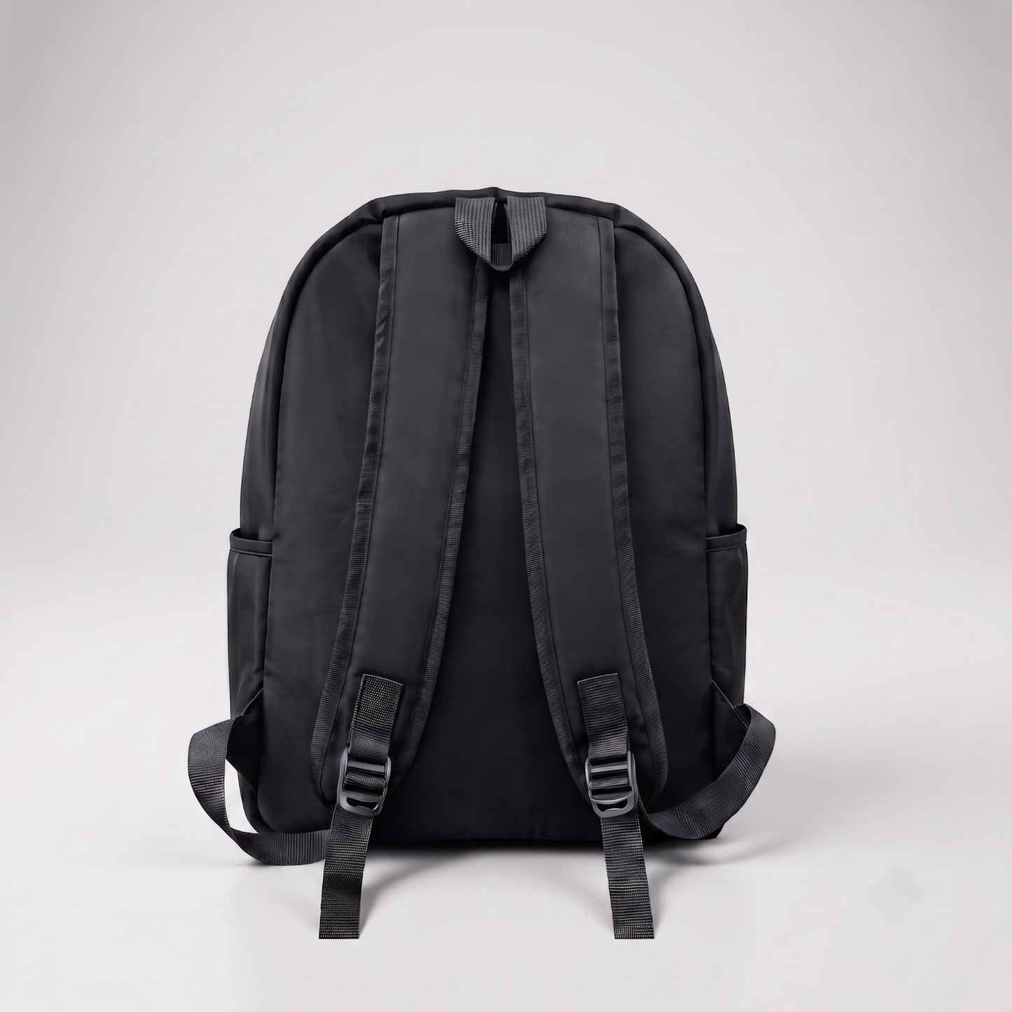 La Haasil laptop bag back view, padded shoulder straps and breathable mesh panel